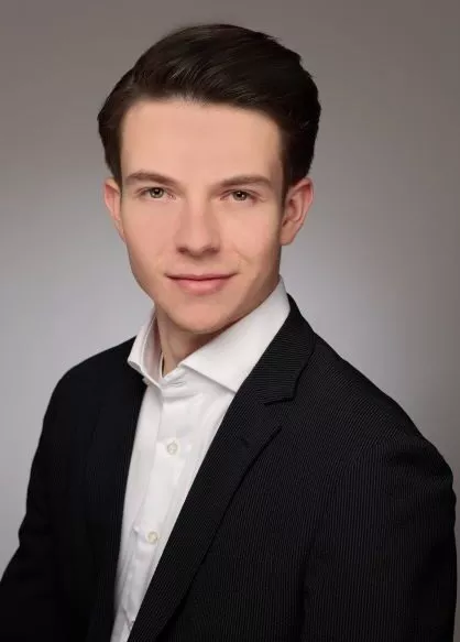 Simon Jaros, jung und engagiert, Ansprechpartner von direktverkauf.immo